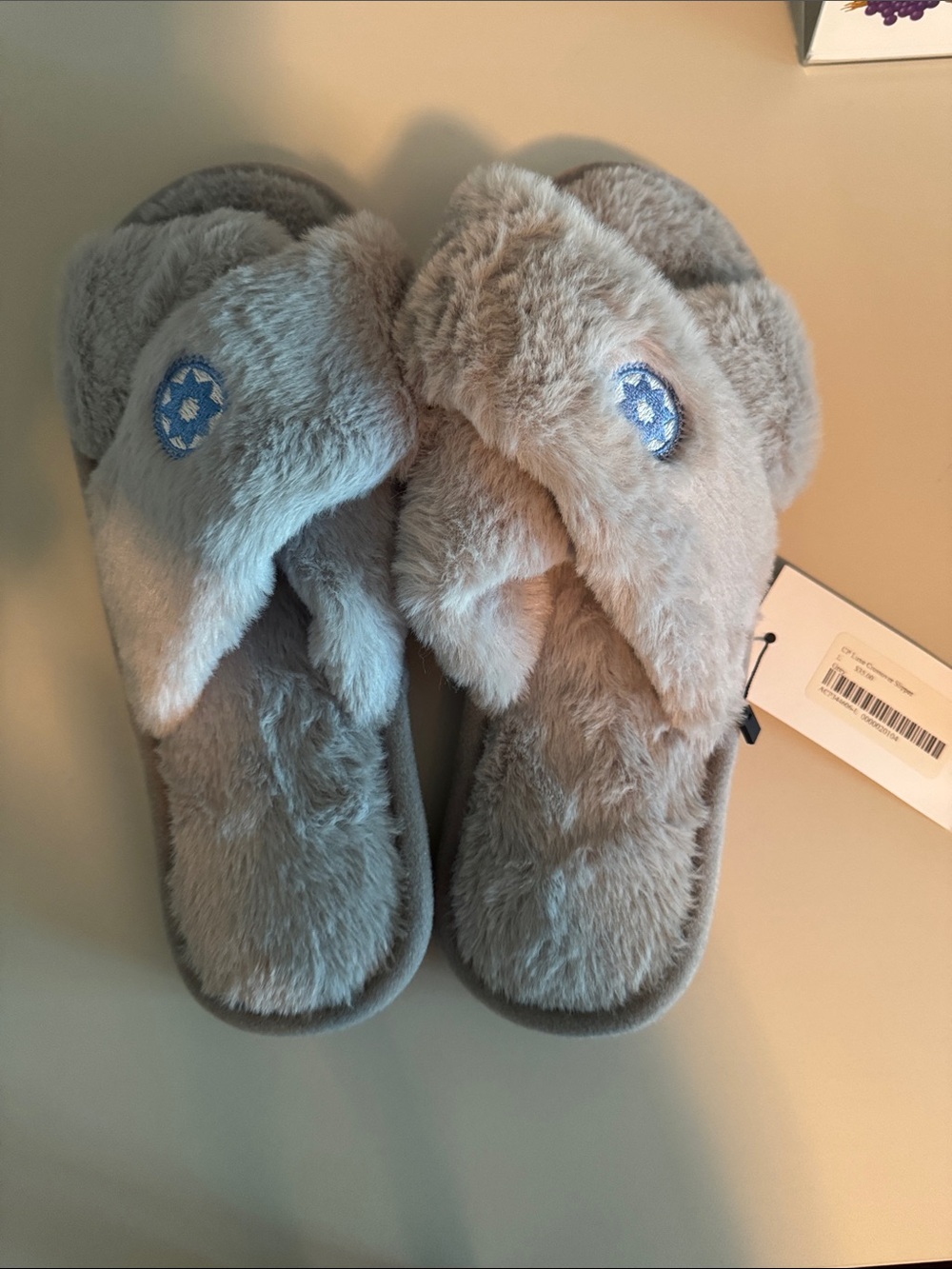 Club Pilates Branded Cozy Gray Faux-Fur Women's Cross-Band Slippers